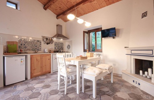 Maratea House | 2 bedroom accommodation in Maratea