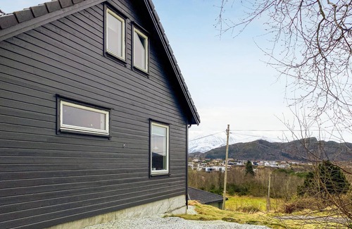 Spjelkavik Apartment | 2 bedroom accommodation in Ålesund