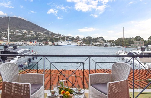 Ischia Porto Apartment | 2 bedroom amazing apartment in Ischia