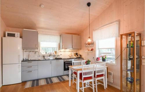 Asensbruk House | 2 Bedroom Amazing Home In Åsensbruk