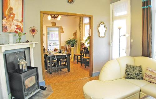 Houlle House | 2 Bedroom Amazing Home In Houlle