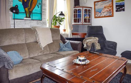 Hammenhog House | 2 Bedroom Amazing Home In Hammenhög