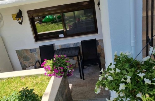 Nea Fokaia Apartment | 2-bedroom apartment Family Friendly in Nea Fokea.