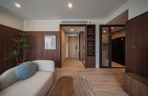 Huai Khwang Apartment | 2-bedroom apartment in pleasant Bangkok with WiFi, AC, fitness room