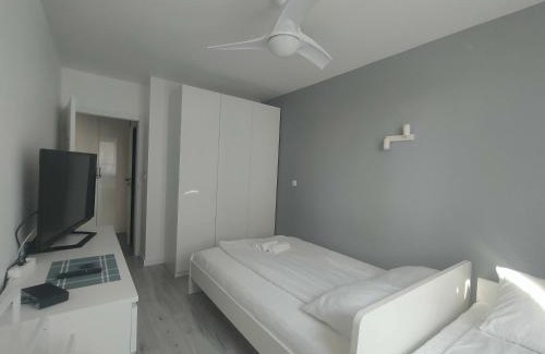 Grzegorzki House | 2-Bedroom Apartment with 2 Free Parking Spots - TAURON ARENA