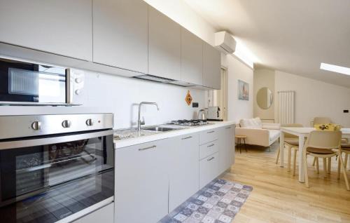 Moneglia Apartment | 2 Bedroom Awesome Apartment In Moneglia