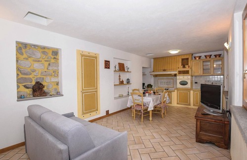 Ballabio House | 2 bedroom awesome home in Ballabio -LC-