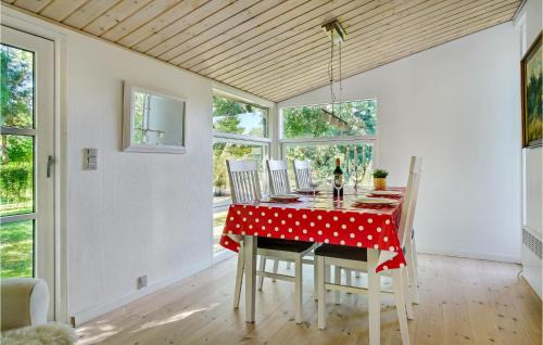 Vordingborg House | 2 Bedroom Awesome Home In Vordingborg