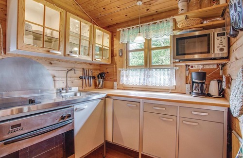 Hou House | 2 bedroom awesome home in Hals