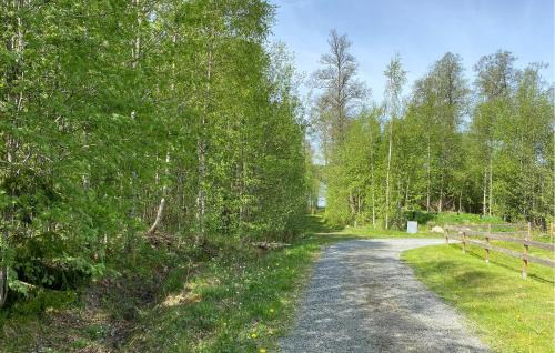 Nassjo Municipality House | 2 Bedroom Awesome Home In Eksjö