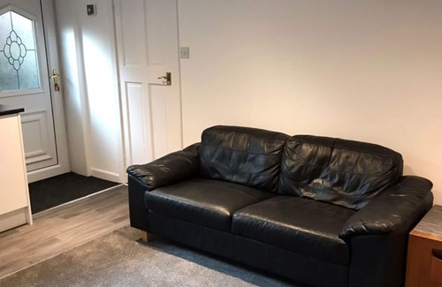 Shipley Apartment | 2-bedroom basement apartment ideal for contractors