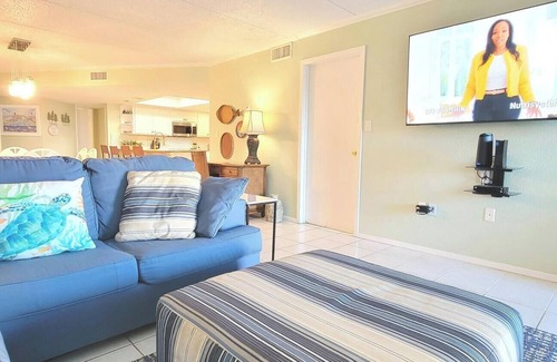 South Padre Island Condo | 2 Bedroom Beachfront - Large Unit - Beachfront