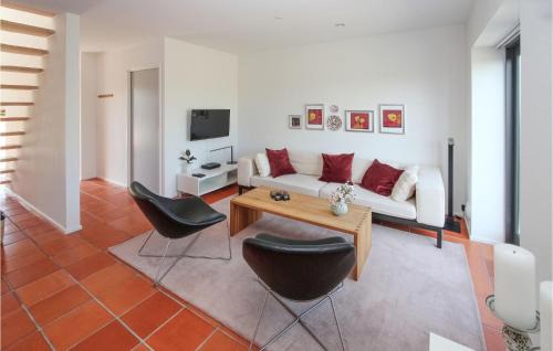 Langemark Apartment | 2 Bedroom Beautiful Apartment In Samsø