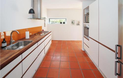 Langemark Apartment | 2 Bedroom Beautiful Apartment In Samsø