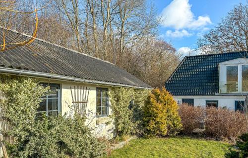 Vinderup House | 2 Bedroom Beautiful Home In Vinderup