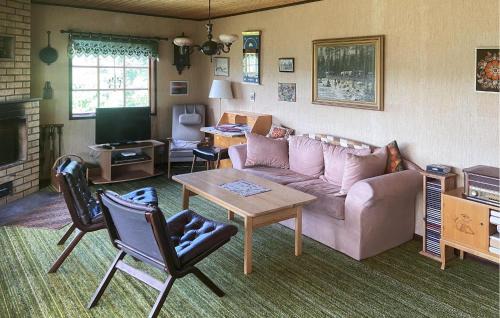 Brokind House | 2 Bedroom Beautiful Home In Brokind