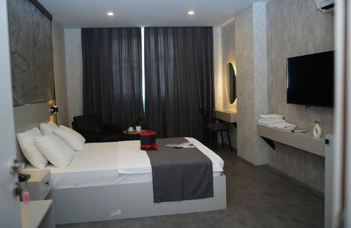 Denizli Bed & Breakfast | 2-bedroom bed & breakfast in charming Denizli with AC, WiFi