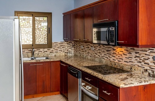 Playa Flamingo Condo | 2-Bedroom Condo with Ocean View and Pool
