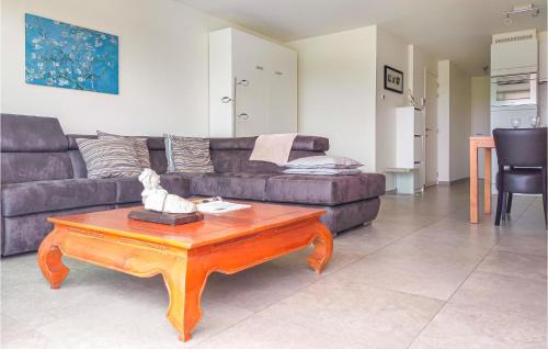 Mariakerke Apartment | 2 Bedroom Cozy Apartment In Oostende