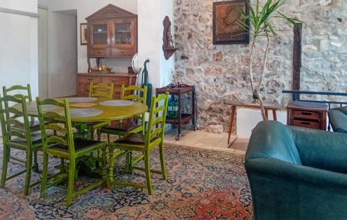 Zbandaj Apartment | 2 Bedroom Cozy Apartment In Porec
