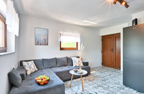 Kobasicari House | 2 bedroom cozy home in Kobasicari