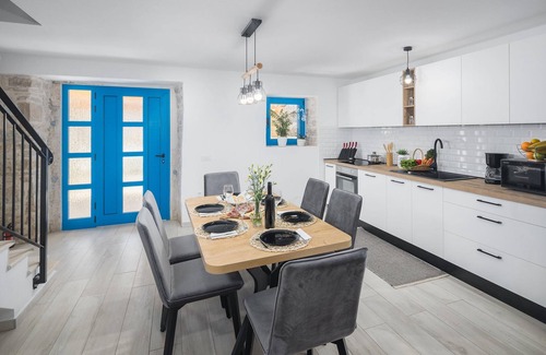 Visnjan House | 2 bedroom cozy home in Visnjan