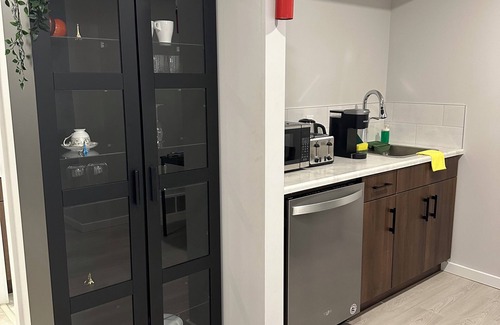 Southwest Edmonton Bed & Breakfast | 2-bedroom furnished basement suite/sleeps 5/Netflix.nPets are welcome. No stove.