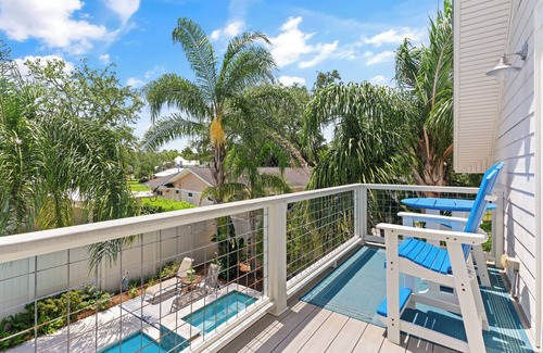 Saint Simons Island Condo | 2 Bedroom Guest House w/Pool