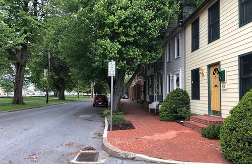 Harrisburg - Hershey House | 2-bedroom home along Riverfront in Serene Shipoke community of Harrisburg, PA
