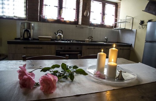 Capolona Villa | 2-bedroom house immersed in the Tuscan countryside, less than 2 km from the village of Castelluccio