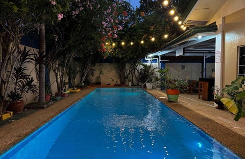 Lapu-Lapu House | 2-bedroom house with 2 bathrooms.Private pool, bar and patio, Free WIFI and AC.