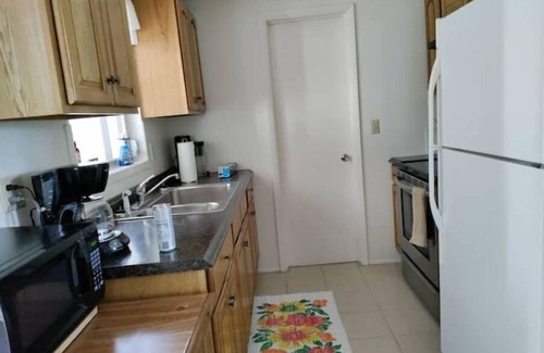 Englewood House | 2 Bedroom in Olde Englewood minutes from the beach with privacy fenced yard.