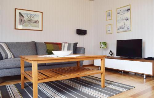 Ugglerum House | 2 Bedroom Lovely Home In Läckeby