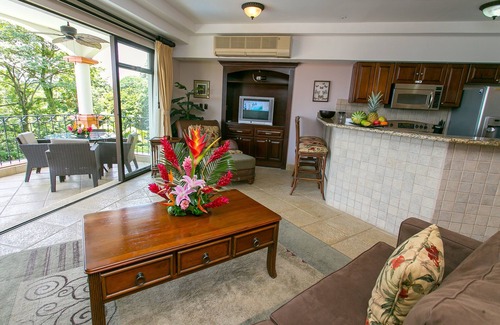 Manuel Antonio Condo | 2 Bedroom Luxury Condo w/Magnificent Ocean & Jungle Views, Walk-to-beach!