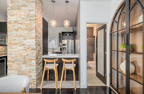 North London Apartment | 2 Bedroom Main Executive Space