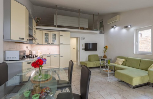 Krizine House | 2 bedroom nice home in Sveti Ivan