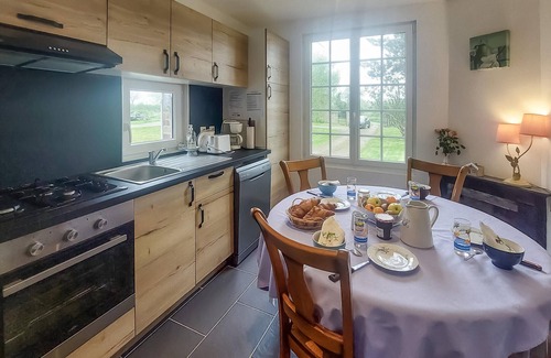 Ponthoile House | 2 bedroom nice home in Ponthoile