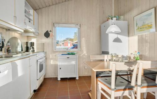 Mommark Strand House | 2 Bedroom Nice Home In Sydals
