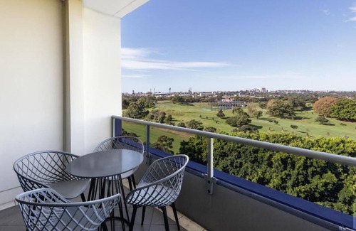 Waterloo Apartment | 2 Bedroom Park Suite at Waterloo Sydney
