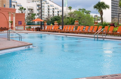 Florida Center Condo | 2 Bedroom Resort Condo at Highrise Walking distance to UNIVERSAL