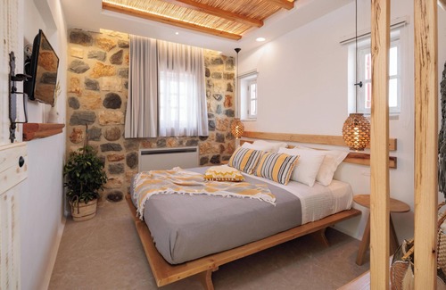 Vivlos Apartment | 2 Bedroom Sea View Apartment Naxos