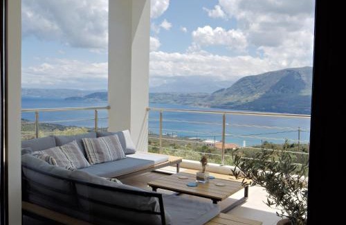 Pitharion Apartment | 2-Bedroom, Sea-View Apartment - Balcony in Heaven!