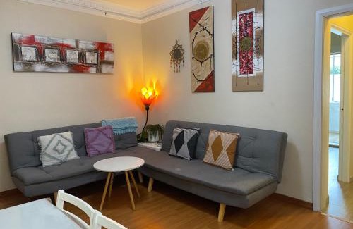 Wollongong CBD Apartment | 2 bedroom small unit 1 minute walk to shopping centre NO PARKING SLOT NO LIFT