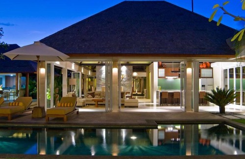 Batubelig Villa | 2 Bedroom, stay at 5 Bedroom Private Pool Villa
