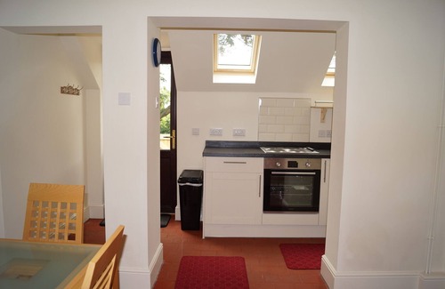 Telford Cottage | 2 Bedroom terrace, former workers cottage. Rural setting, close to amenities.