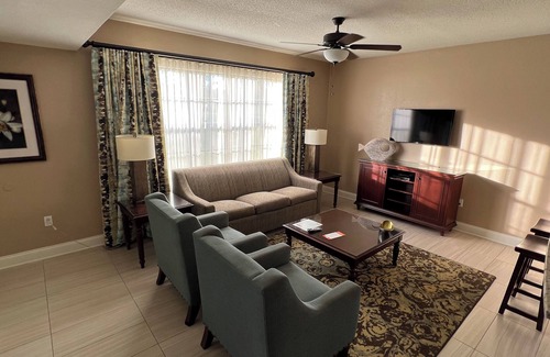 Florida Central Atlantic Coast Resort | 2-bedroom unit in The Orange Lake Resort in delightful Kissimmee with free WiFi.