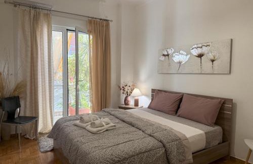 Kinosargous Apartment | 2 Bedrooms Apartment Center of Athens 4 min Subway