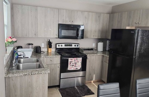 Edinburg Apartment | 2 Bedrooms Apt near Univeristy