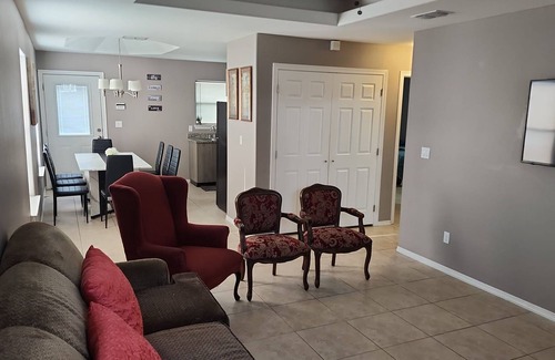 Edinburg Apartment | 2 Bedrooms Apt Near Univeristy