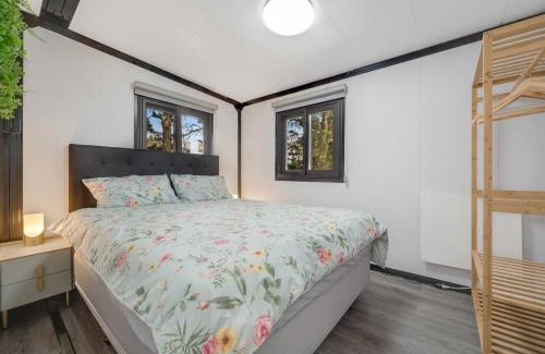 Pukekohe Apartment | 2 bedrooms Cabin 5 min to Pukekohe town centre
